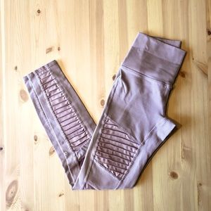 Alo - Purple Dusk High-Waist Moto Legging - Small